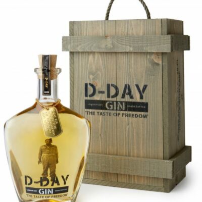 D-Day Gold Gin Wooden Gift Box